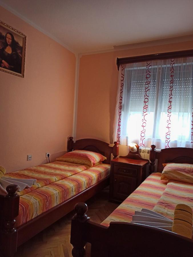Apartment Lakeview Plužine Habitación foto